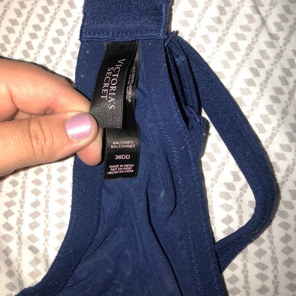 Victoria secret lace bra - Picture 2 of 4